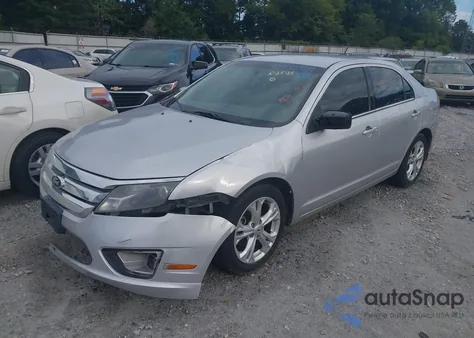 2012 Ford Fusion Se z USA, uszkodzony, nr VIN 3FAHP0HA5CR378191